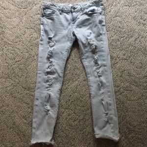 distressed skinny jeans